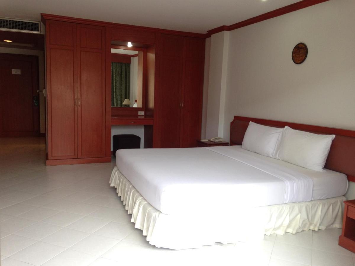 Lotus House Hotel Джомтиен Бийч Екстериор снимка
